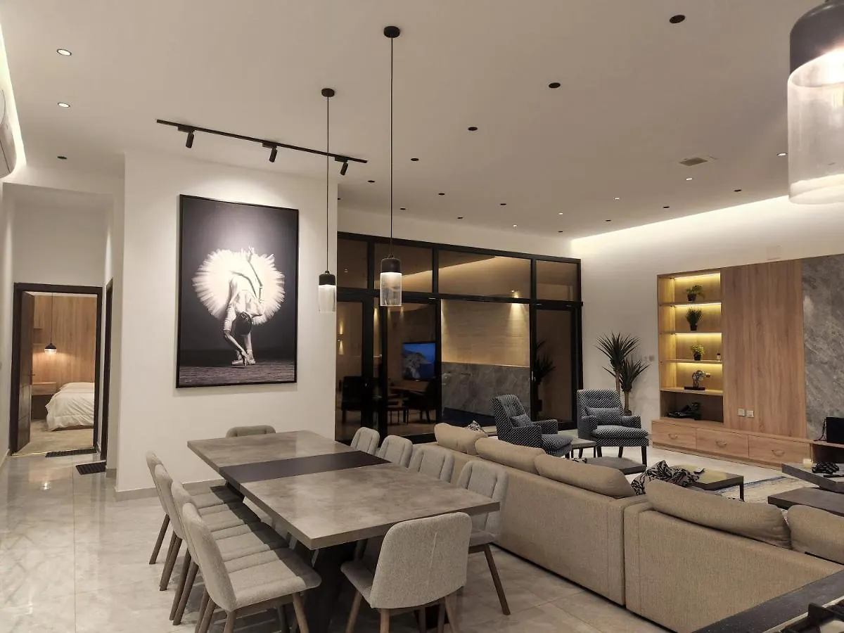 شاليه فاخر جداً جداً وخاص Riyad Chalet