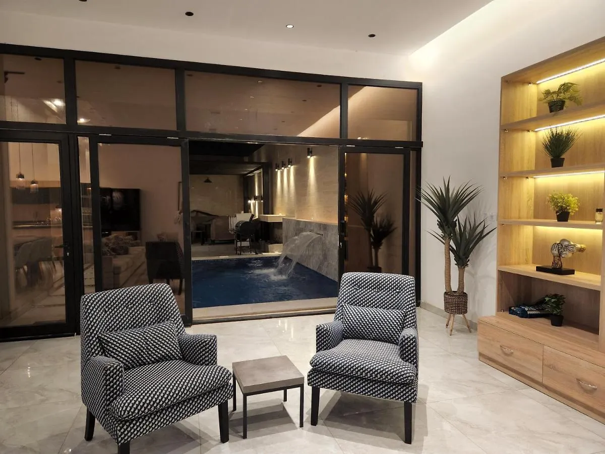 Chalet شاليه فاخر جداً جداً وخاص Riyad