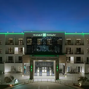 Hotel The Business District By Ihg, Riad